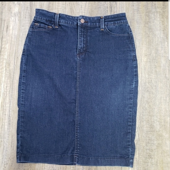 NYDJ Dresses & Skirts - Not Your Daughter's Jeans Skirt Size 6
